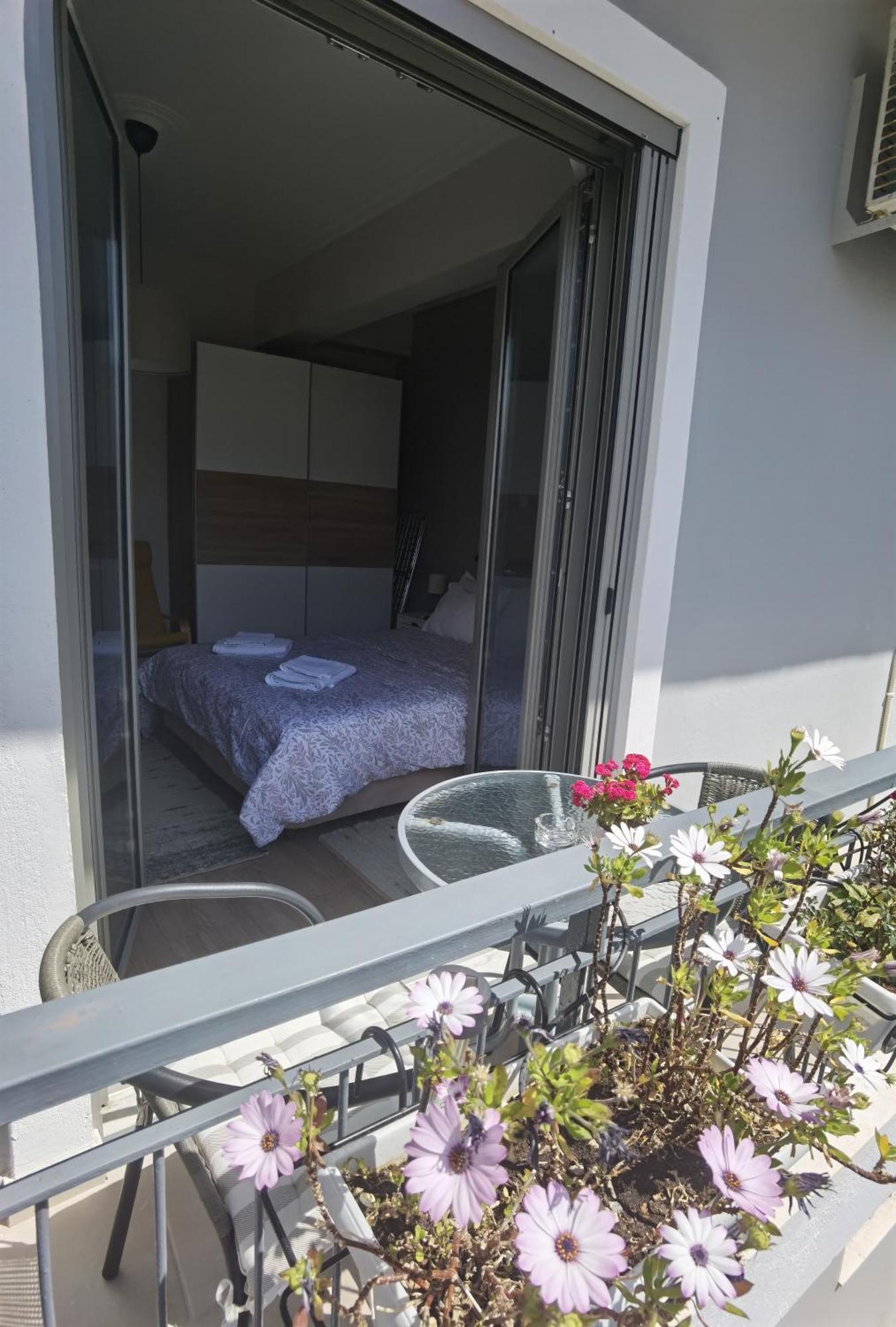 House Dimitris & Vicky Apartment Athens Luaran gambar